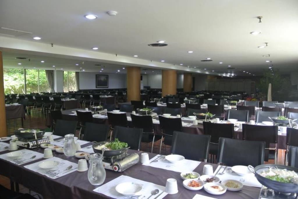 Lake Hills Hotel Songnisan Boeun Exteriör bild