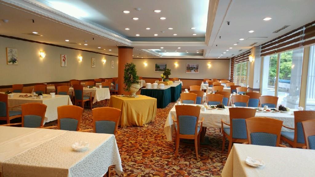 Lake Hills Hotel Songnisan Boeun Exteriör bild