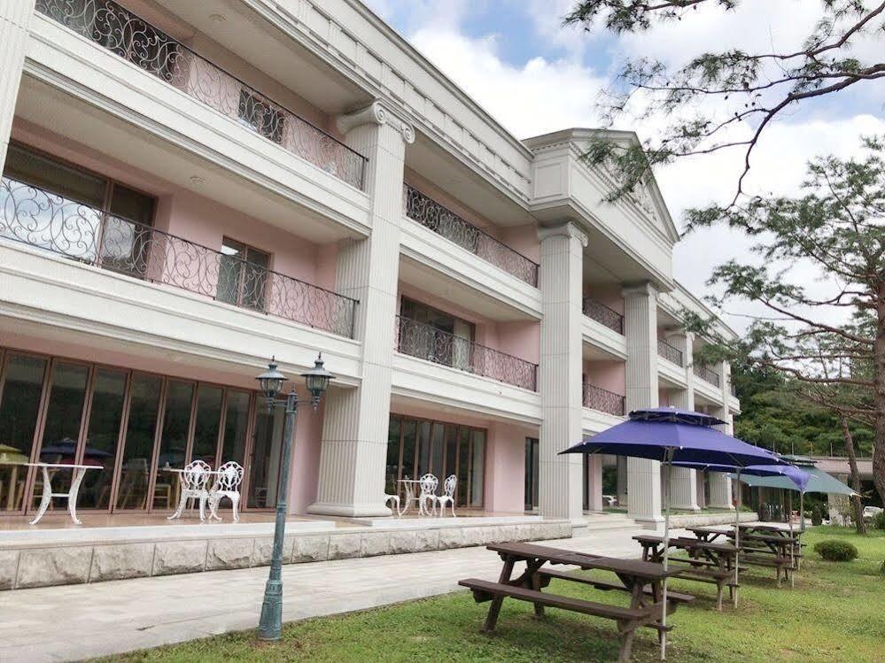 Lake Hills Hotel Songnisan Boeun Exteriör bild